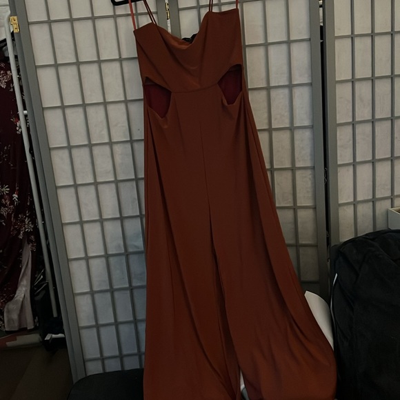 Large orange/ rust romper with cutouts by 2 saints. NWT. - Picture 1 of 4